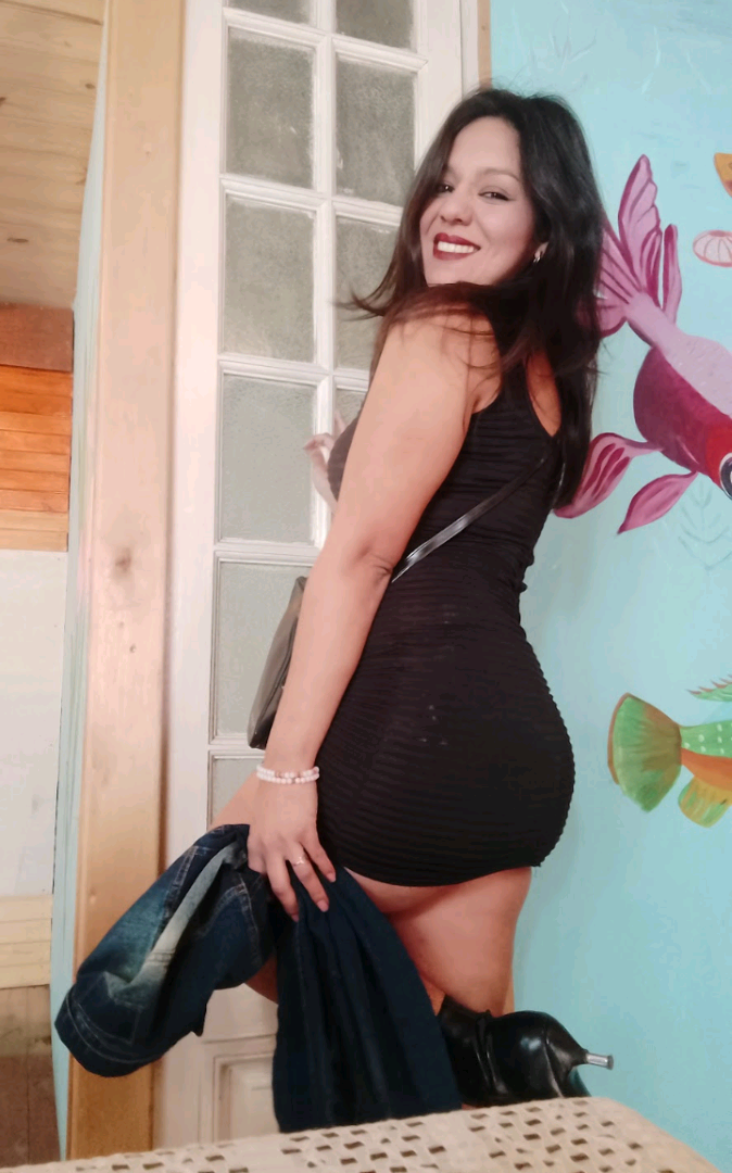 Olivia, de Argentina, chica online en Dale Chat